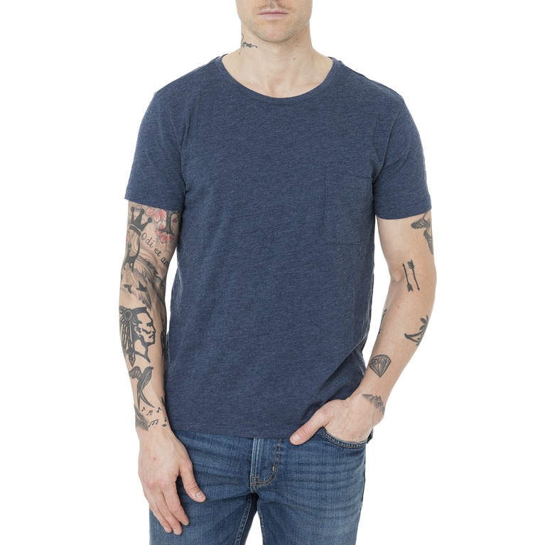 T-shirt "Alex" T-shirt "Alex"